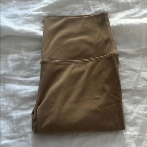 HeyNuts Essential Leggings 28” High Waisted in carbon dust